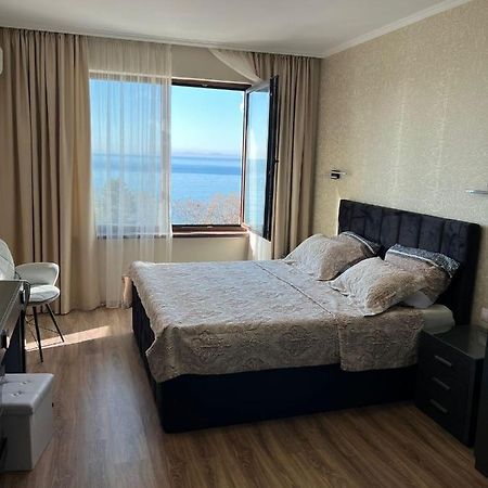 Luxury Penthouse Apartments At Valencia Gardens Burgas Luaran gambar