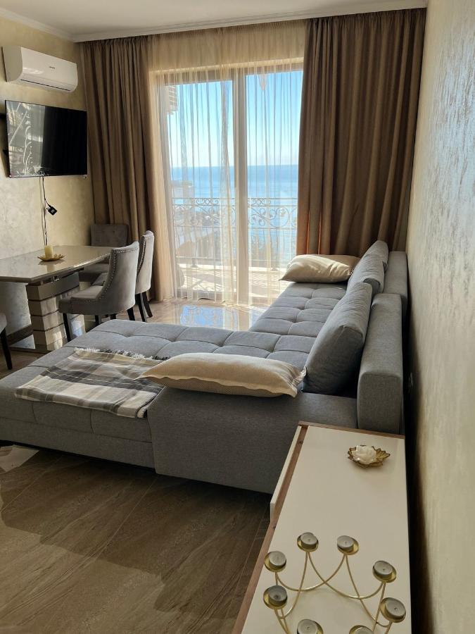 Luxury Penthouse Apartments At Valencia Gardens Burgas Luaran gambar