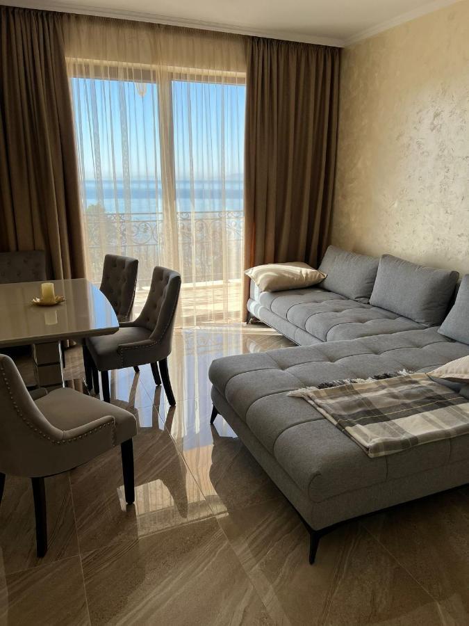 Luxury Penthouse Apartments At Valencia Gardens Burgas Luaran gambar