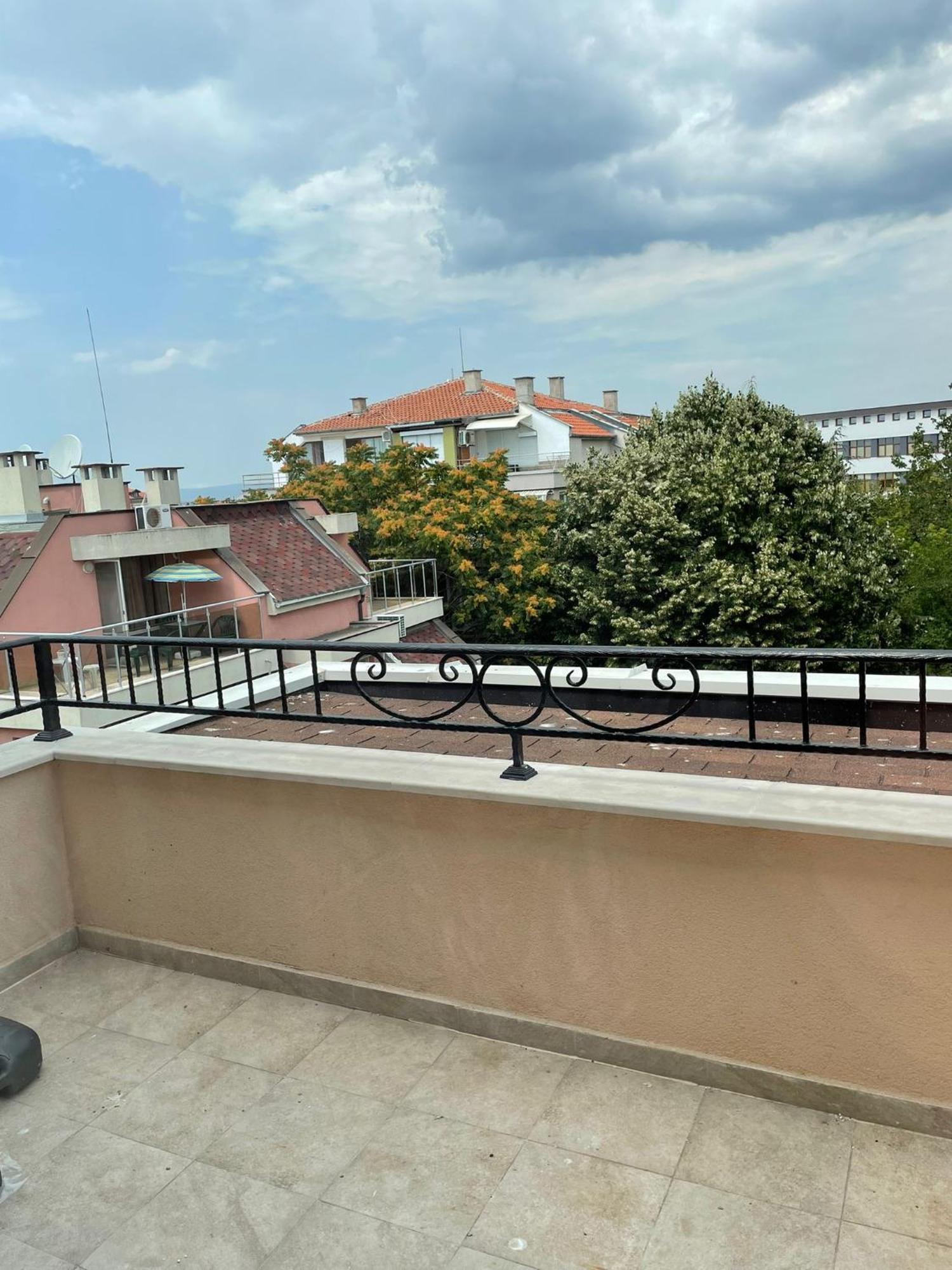 Luxury Penthouse Apartments At Valencia Gardens Burgas Bilik gambar